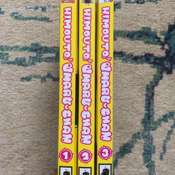 Himouto Umaru Chan Volumes 1,2,3 - Picture 3 of 3